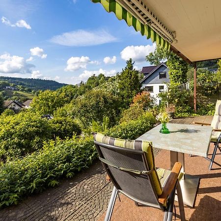 Ferienwohnung-Mediterran Айнрур Екстериор снимка