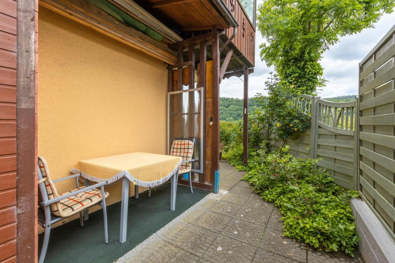 Ferienwohnung-Mediterran Айнрур Екстериор снимка